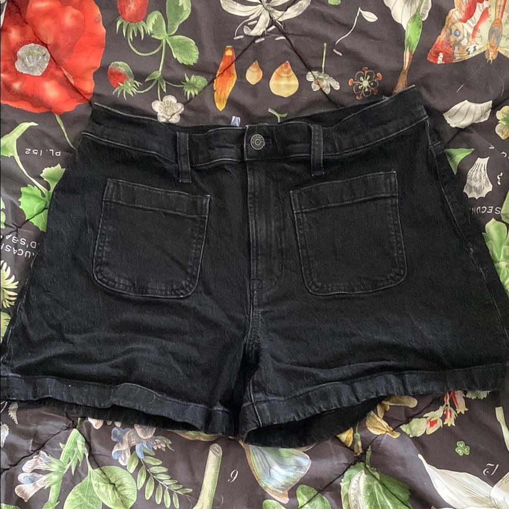 Madewell Denim Emmett Short: Patch Pocket Edition in Sendhurst Wash